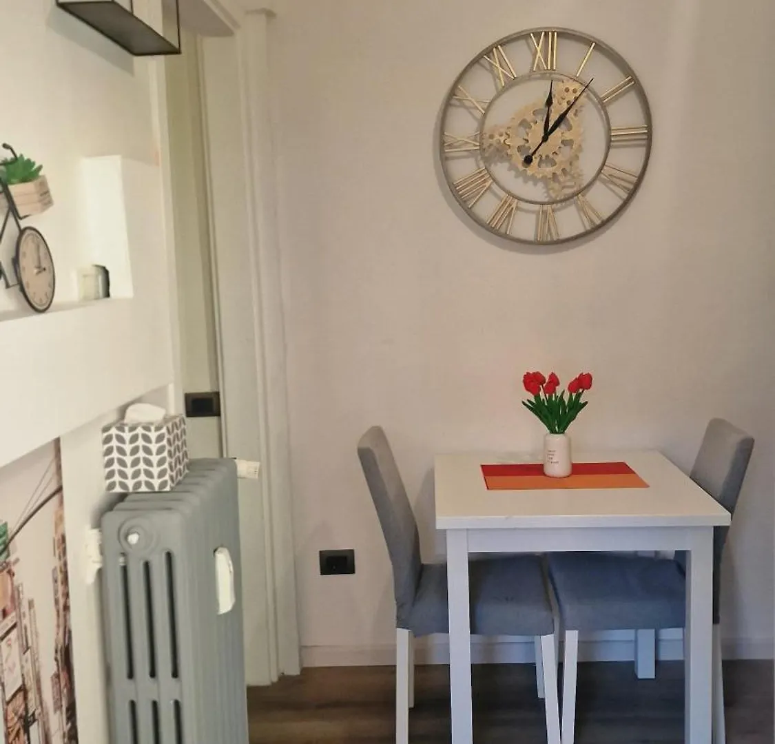 La Casa Di Tom - Homy Milano Apartment  Milan