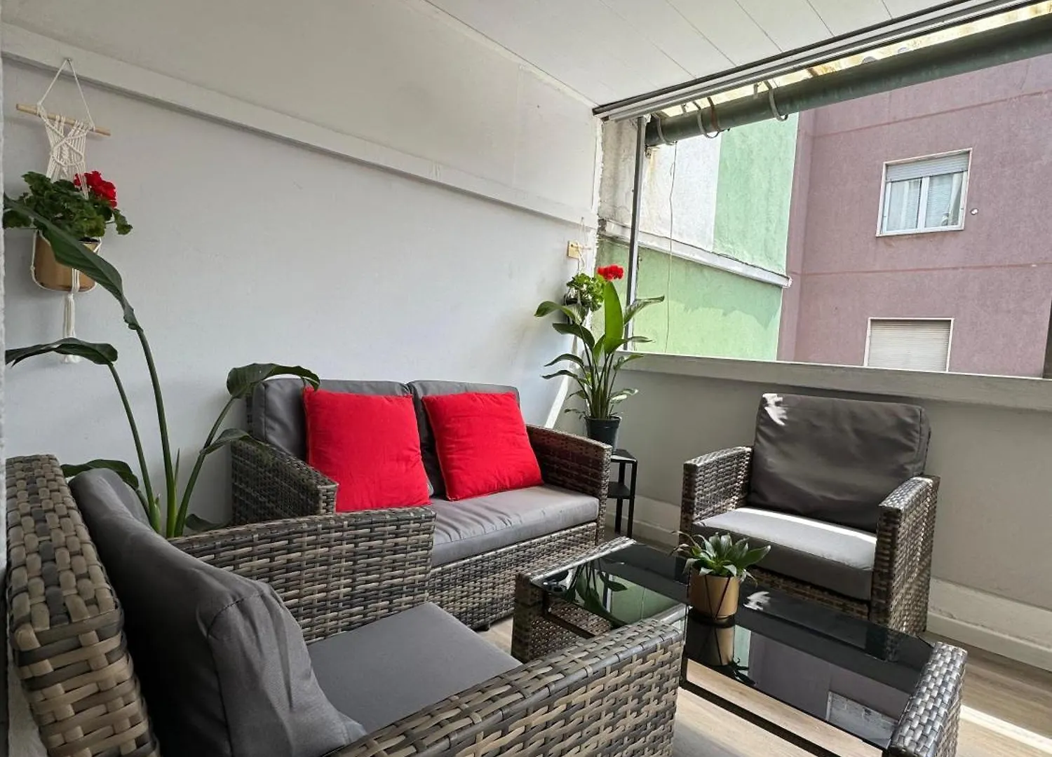 La Casa Di Tom - Homy Milano Apartment 0*, Milan Italy